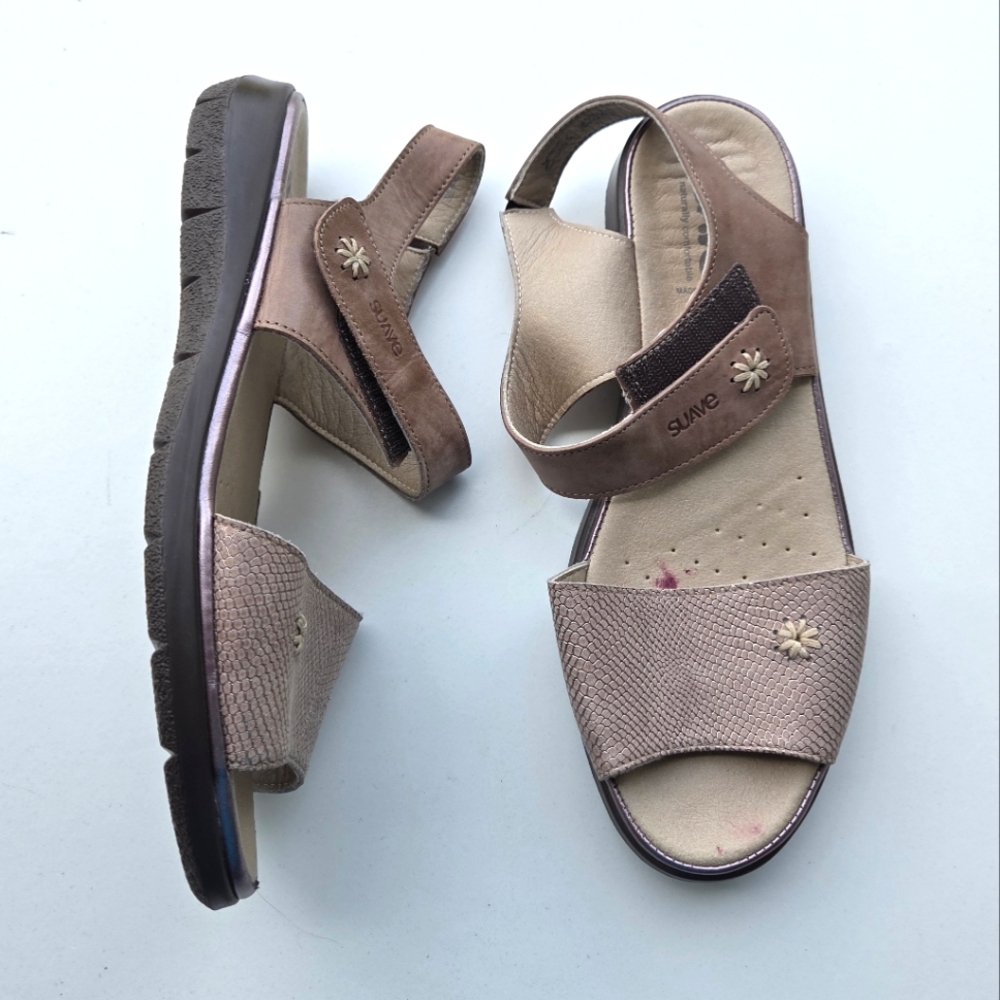 Suave Leather Sling Back One Touch Wedge Sandals Size 41